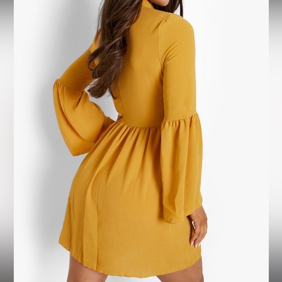 Boohoo bohemian crochet detail wide sleeve smock dress - Picture 3 of 5